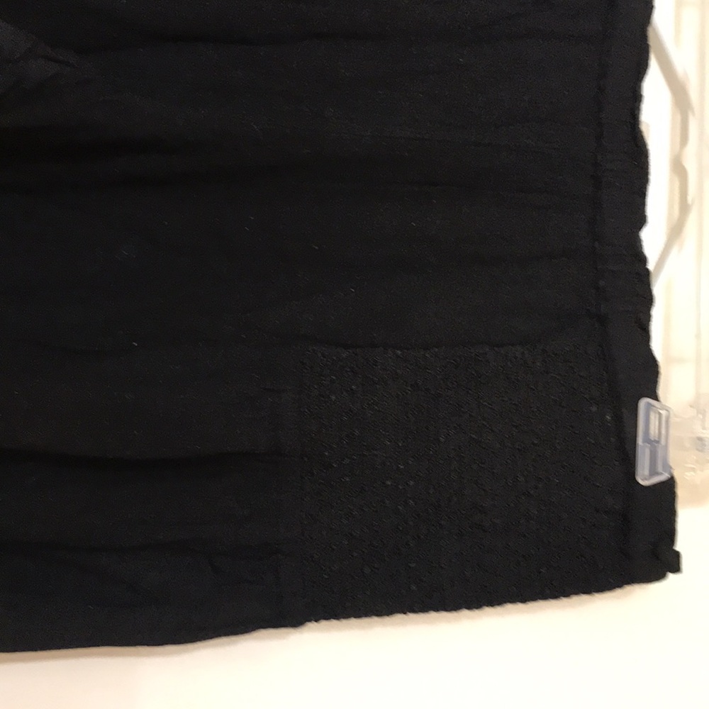 Free people black pants little design at top - Picture 2 of 10